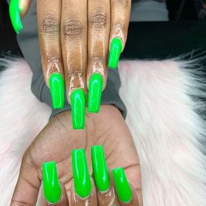 Meet your Posher, Faith